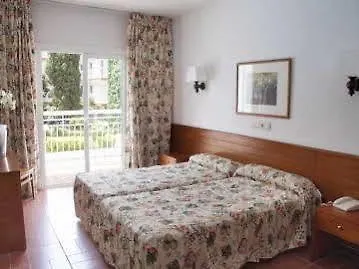 Szálloda Garbi Park & Aquasplash 4*