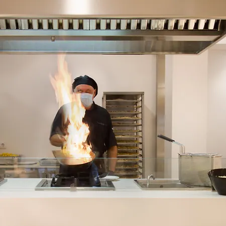 Hotel Garbi Park & Aquasplash