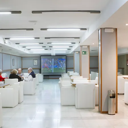 Hotel Garbi Park & Aquasplash 4*