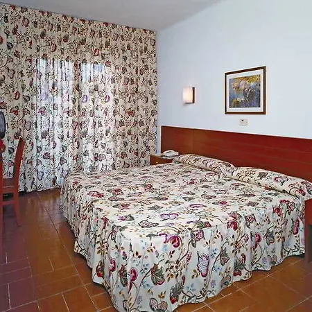 Hotel Garbi Park & Aquasplash