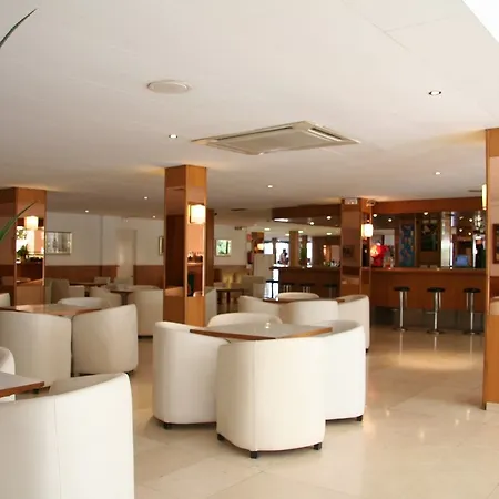 Garbi Park & Aquasplash Hotel Lloret de Mar