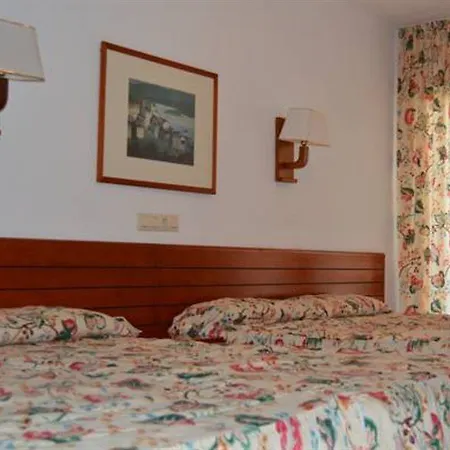 Garbi Park & Aquasplash Отель 4*