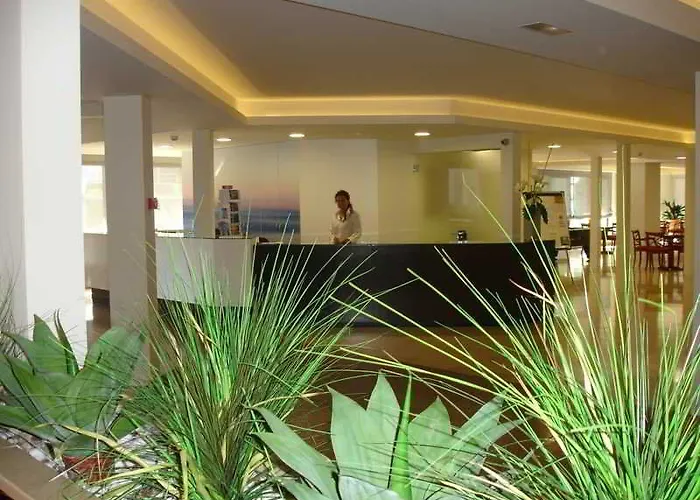 Garbi Park & Aquasplash Hotel