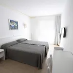 Garbi Park & Aquasplash Hotel